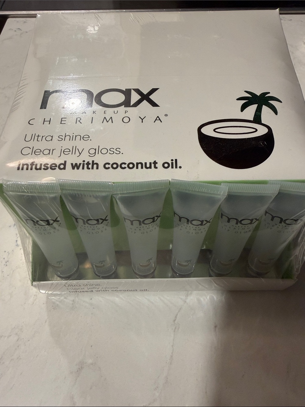 48 tubes - Max Cherimoya Clear
Jelly Lip Gloss - Coconut oil Infused (Clear)